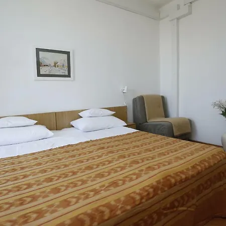 Διαμέρισμα Apartments Jozi - Parking And Grill Supetar